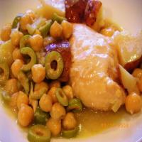 Lemon Chicken Stew With Green Olives_image