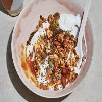 Hazelnut Granola and Chia Pudding Bowls_image