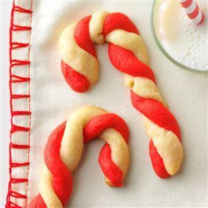 Classic Candy Cane Butter Cookies Recipe_image