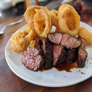 Seared Hanger Steak with Red Onion Rings image