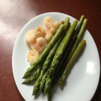 Pan-Fried Minty Asparagus image