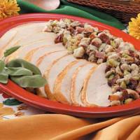 Turkey with Bacon Cherry Stuffing_image