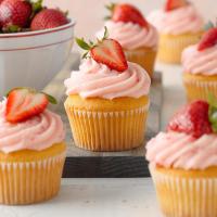 Strawberry Lemon Cupcakes image