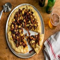 Pizza With Caramelized Onions, Figs, Bacon and Blue Cheese image