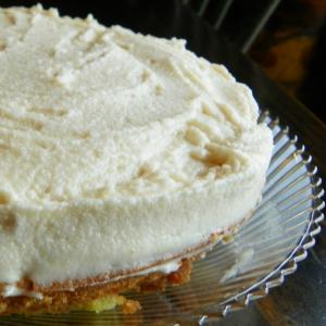 Butter Creme Frosting image