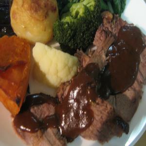 Traditional Gravy for Roast Beef, Lamb, Pork or Duck_image