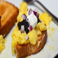 Creamy Scrambled Eggs with Caviar Recipe_image