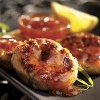 Crab Cakes with Apricot Sauce_image