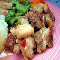 Roast Chicken Stuffing With Cranberries and Thyme_image