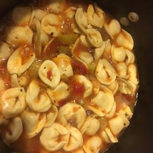 Chicken Tortellini Soup With Zucchini and Tomatoes_image