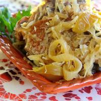 Slow Cooker Pork and Sauerkraut with Apples_image