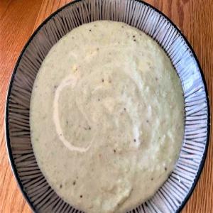 Brocoflower Gorgonzola Soup with Rosemary_image