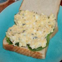 Dee's Egg Salad Sandwich_image