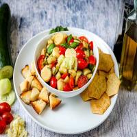 Chopped Caprese Salad With Cucumbers_image