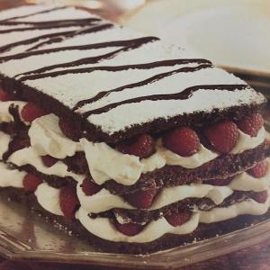 Chocolate Souffle Layer Cake W/Mascarpone Cream_image