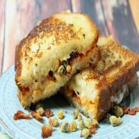 Tuscan Grilled Cheese Sandwich image