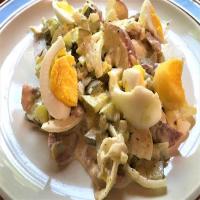 Dutch Potato Salad - Huzarensalade_image