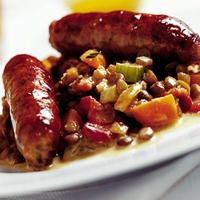 Sausages with creamy lentils_image