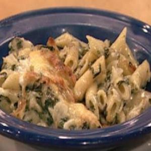 SPINACH AND ARTICHOKE MAC & CHEESE_image