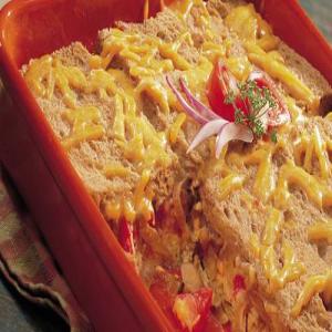 Cheddar Strata with Grilled Onions_image