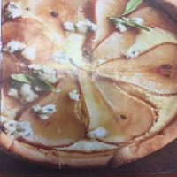 Caramelized Pear and Blue Cheese Quiche Recipe_image