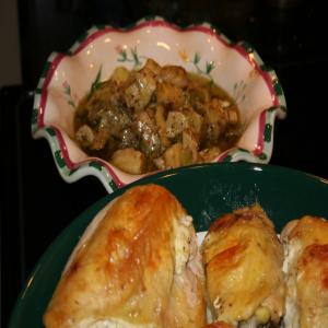 Roast Chicken Breasts With Herbed Cheese_image