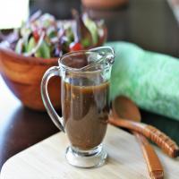 Simple and Flavorful Balsamic Vinaigrette_image
