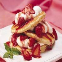 Strawberries and Cream Pancakes_image