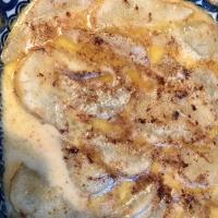 Pears Baked in Amaretto Cream image