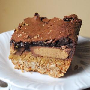 Pretzel Crusted Peanut Butter Candy Brownies_image