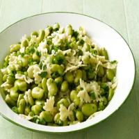 Herbed Fava Beans With Pasta image