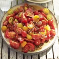 Simple tomato salad image