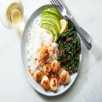 Scallop Rice Bowls With Crunchy Spice Oil image