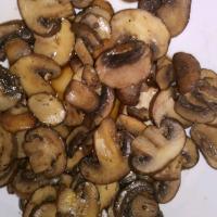 Nutmeg Mushrooms_image
