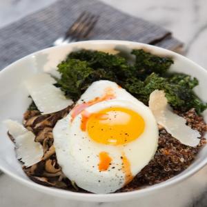 Quinoa Breakfast Bowl with Crispy Kale Chips image
