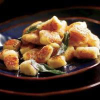Pan-Seared Gnocchi with Browned Butter & Sage_image