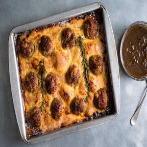 Meatball Toad-in-the-Hole Recipe_image