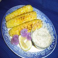 Grilled Corn with Roasted Garlic Butter_image