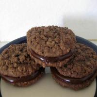 Chocolate Oatmeal Cookie Sandwiches_image