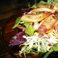Roasted Apple and Cheddar Salad_image