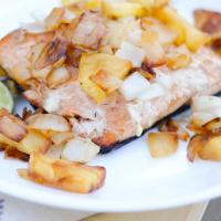 Grilled Salmon with Pineapple Salsa Recipe_image