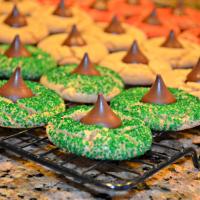 Mom's Peanut Butter Blossom Cookies_image