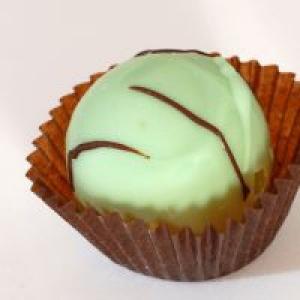 Copycat Fannie May Mint Chocolate Meltaways_image