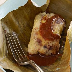 Black Bean Tamales with Mole_image