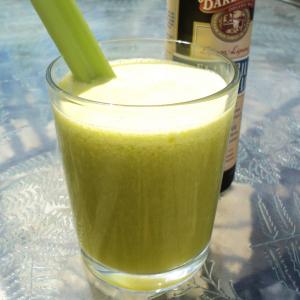 Pineapple, Ginger, Celery and Flax Juice (For the Juicer)_image