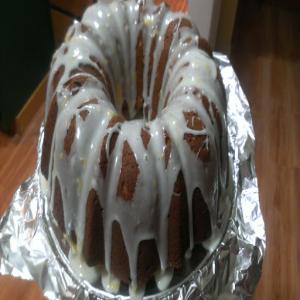 Zesty Lemon Pound Cake w/ glaze Recipe - (4.5/5)_image