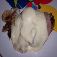 Mushroom and Swiss Chicken Skillet_image