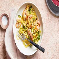 Shrimp Scampi with Yellow-Squash Noodles_image