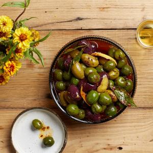 Warmed Spiced Olives_image