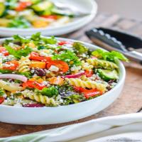 Deli Style Pasta Salad with Kale_image